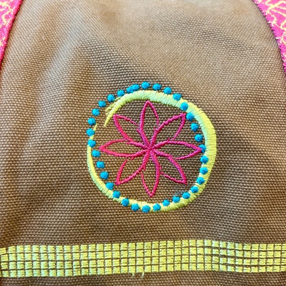 American Girl Lea Clark Tan Brown Canvas Embroidered Messenger Bag Backpack - Picture 5 of 11